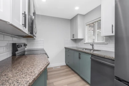 Kitchen Island Photo of 8364 Cade Barr Street, Mission, BC