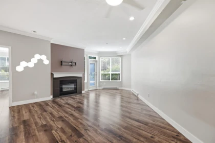 102 8139 121a Street, Surrey, BC, Surrey — Apartment/Condo for sale