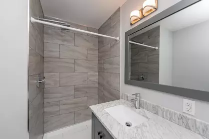 Guest Bathroom Photo of 22928 117 Avenue, Maple Ridge, BC