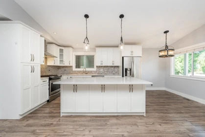 Kitchen Island Photo of 22928 117 Avenue, Maple Ridge, BC