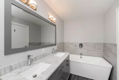 Powder Room Photo of 22928 117 Avenue, Maple Ridge, BC