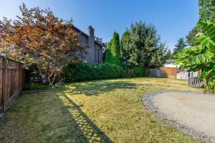Swimming Pool Photo of 22928 117 Avenue, Maple Ridge, BC