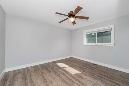 Walk-In Closet Photo of 22928 117 Avenue, Maple Ridge, BC
