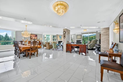 Dining Area Photo of 701 1190 Pipeline Road, Coquitlam, BC