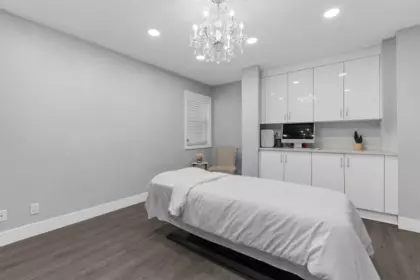 Pantry Photo of 1170 Dolphin Street, White Rock, BC