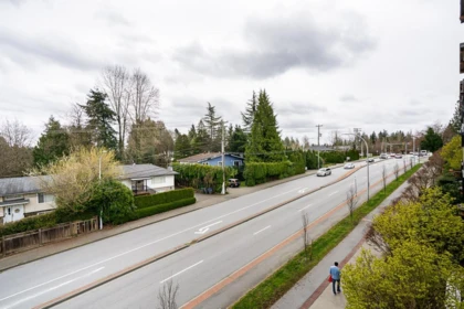 Backyard Photo of 405 15388 105 Avenue, Surrey, BC