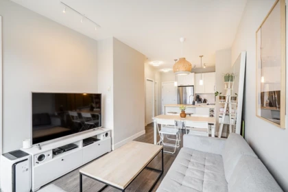 Breakfast Nook Photo of 405 15388 105 Avenue, Surrey, BC