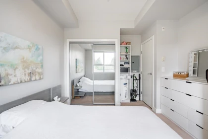 Laundry Room Photo of 405 15388 105 Avenue, Surrey, BC
