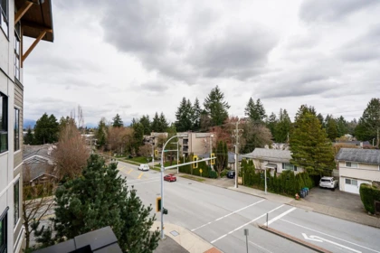 Outdoor Patio Photo of 405 15388 105 Avenue, Surrey, BC