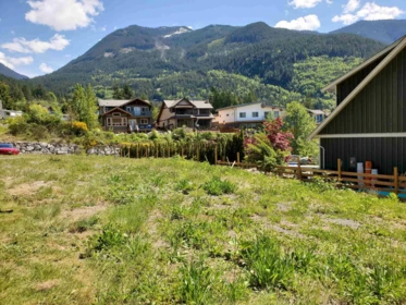 Family Room Photo of 685 Copper Drive, Squamish, BC