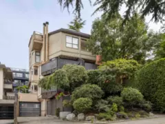 201 2028 W 3rd Avenue, Vancouver, BC