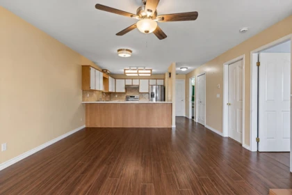 Breakfast Nook Photo of 203 45660 Knight Road, Chilliwack, BC