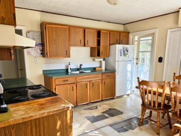 Kitchen Photo of 547 N Fletcher Road, Gibsons, BC