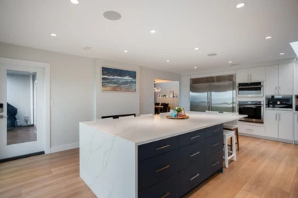 Kitchen Island Photo of 1584 Beach Grove Road, Delta, BC