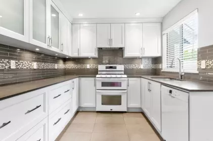 Kitchen Photo of 45 4847 219 Street, Langley, BC