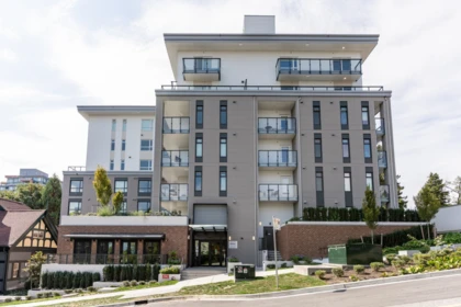 421 82 First Street, New Westminster, BC, New Westminster — Apartment/Condo for sale