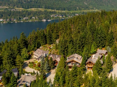 3232 Peak Drive, Whistler, BC, Whistler — Single Family Residence for sale