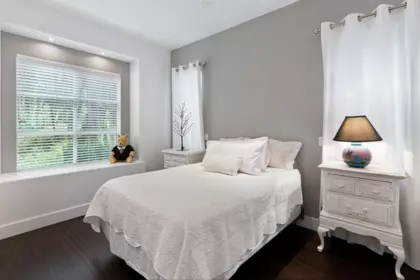 Breakfast Nook Photo of 15461 18th Avenue, Surrey, BC