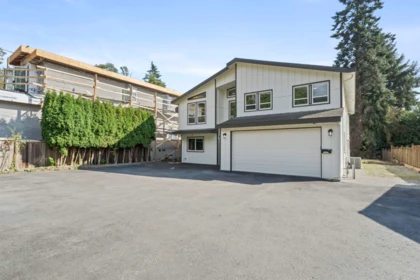 18018 60 Avenue, Surrey, BC, Surrey — Single Family Residence for sale