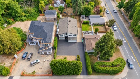 18018 60 Avenue, Surrey, BC, Surrey — Single Family Residence for sale