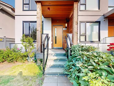 Backyard Photo of 4527 Earles Street, Vancouver, BC