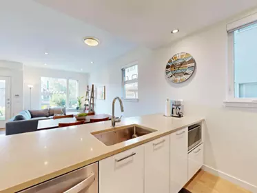Primary Bathroom Photo of 4527 Earles Street, Vancouver, BC