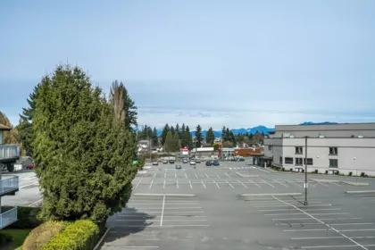 Office / Den Photo of 310 33535 King Road, Abbotsford, BC