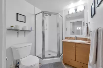 Laundry Room Photo of 1401 928 Homer Street, Vancouver, BC