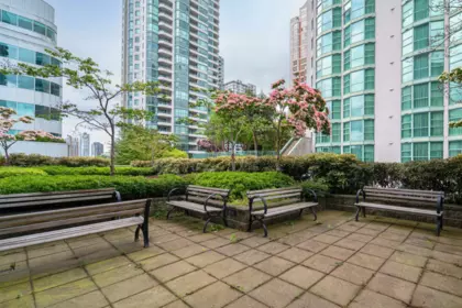 Front Yard Photo of 1908 821 Cambie Street, Vancouver, BC