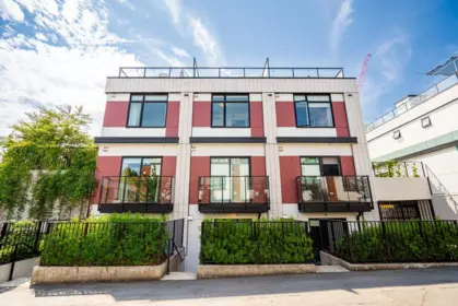 Aerial View of 533 W 29th Avenue, Vancouver, BC
