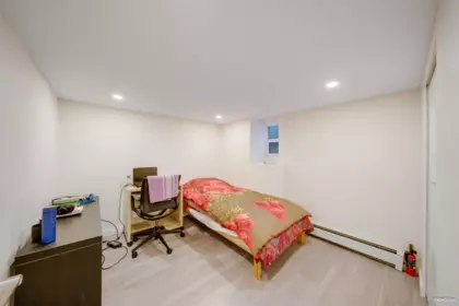 Hallway Photo of 2343 W 45th Avenue, Vancouver, BC