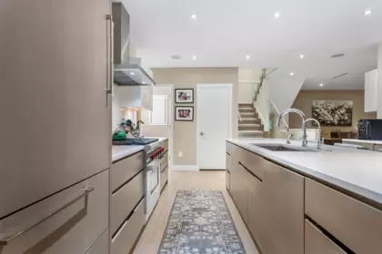Laundry Room Photo of 990 Jefferson Avenue, West Vancouver, BC