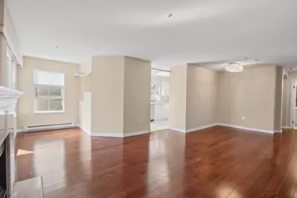 Basement Recreation Room Photo of 214 2105 W 42nd Avenue, Vancouver, BC