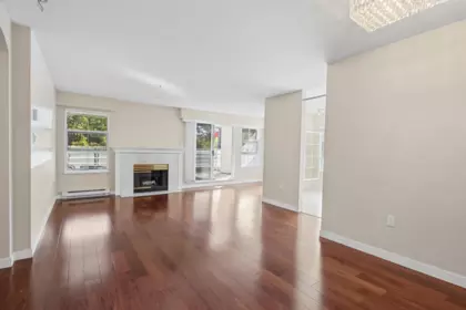 Office / Den Photo of 214 2105 W 42nd Avenue, Vancouver, BC