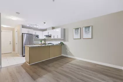 Kitchen Island Photo of 209 8600 Park Road, Richmond, BC