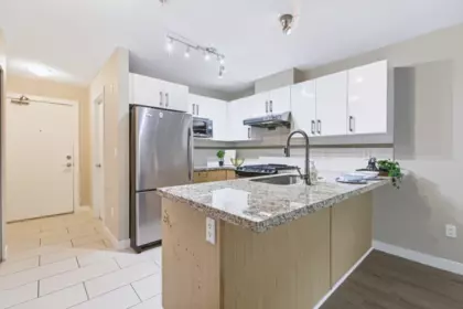 Primary Bathroom Photo of 209 8600 Park Road, Richmond, BC