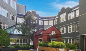403 121 W 29th Street, North Vancouver, BC