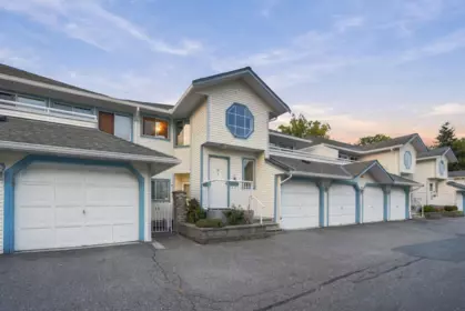 Exterior Rear Photo of 18 19797 64 Avenue, Langley, BC