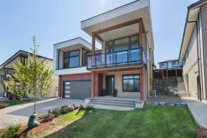 Hot Tub / Spa Photo of 47262 Valerie Place, Chilliwack, BC