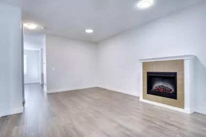 Dining Area Photo of 13 6575 192 Street, Surrey, BC