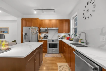 Breakfast Nook Photo of 81 688 Edgar Avenue, Coquitlam, BC