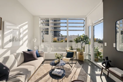 407 3438 Sawmill Crescent, Vancouver, BC, Vancouver — Apartment/Condo for sale