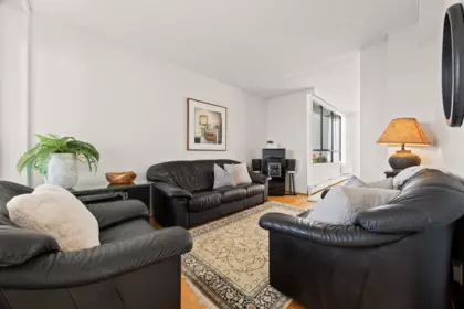Basement Recreation Room Photo of 401 1930 Bellevue Avenue, West Vancouver, BC