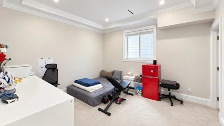 Hallway Photo of 6291 Goldsmith Drive, Richmond, BC