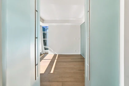 Basement Recreation Room Photo of 2506 1011 W Cordova Street, Vancouver, BC
