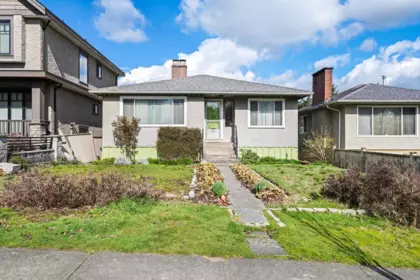 3281 E 2nd Avenue, Vancouver, BC, Vancouver — Single Family Residence for sale