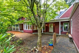 2555 128 Street, Surrey, BC