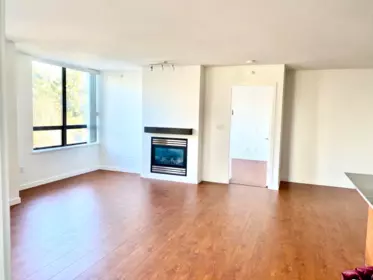 307 4333 Central Boulevard, Burnaby, BC, Burnaby — Apartment/Condo for sale