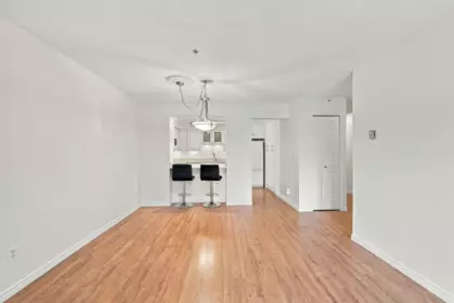 106 2973 Burlington Drive, Coquitlam, BC, Coquitlam — Apartment/Condo for sale