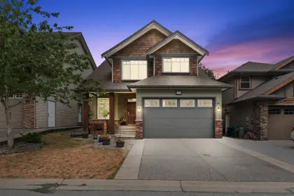 45449 Ariel Place, Cultus Lake, BC, Cultus lake — Single Family Residence for sale